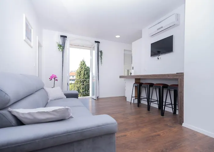 Charming Close To Bacvice And Center * سبليت