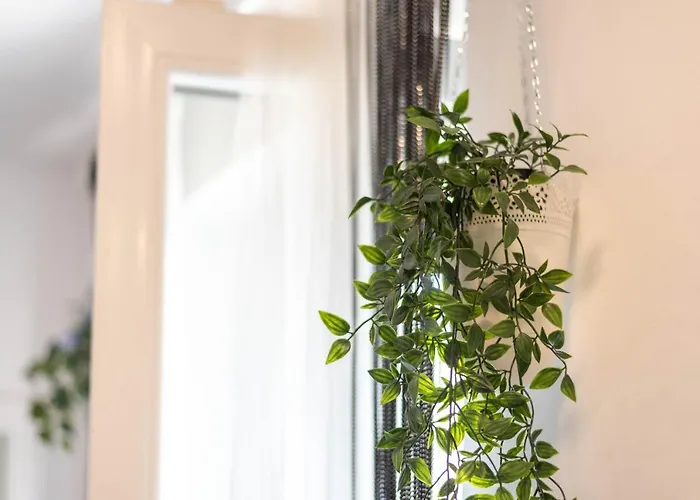 Charming Close To Bacvice And Center شقة